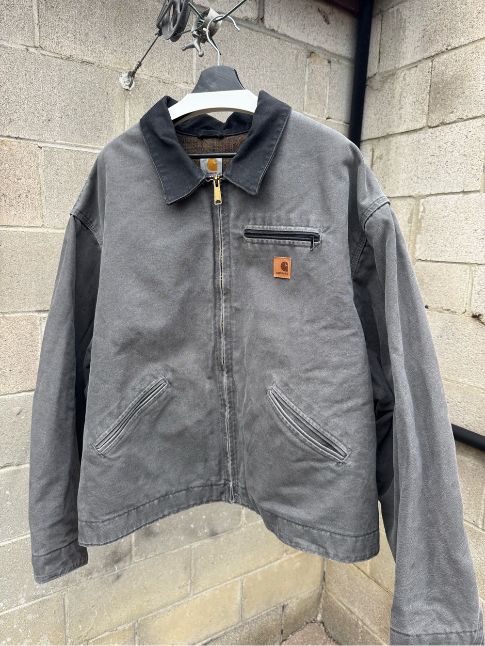 Carhartt Detroit Vintage Jacket Gravel Gray Color J97 GVL